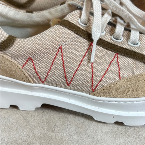 Camper sz 40 (9) lace up canvas and suede shoes - Picture 12 of 12